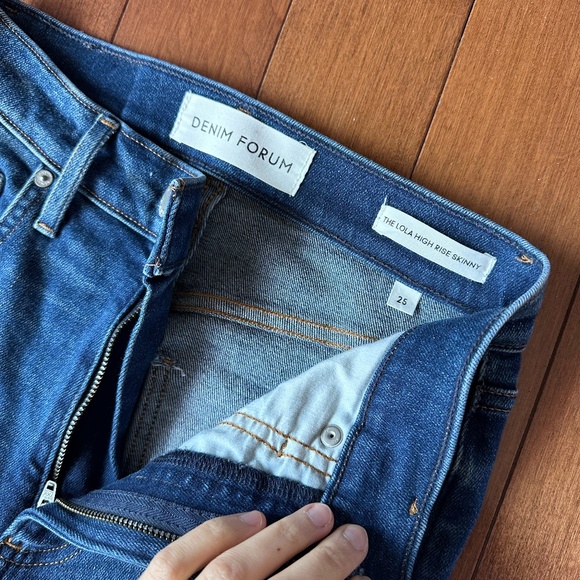 Denim Forum - Lola High Rise Skinny - Picture 1 of 2
